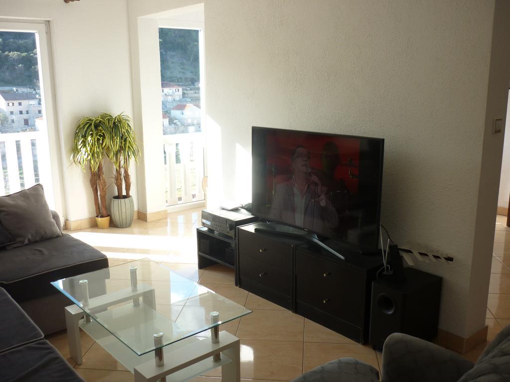 Apartments Nikola Pucisca Dış mekan fotoğraf